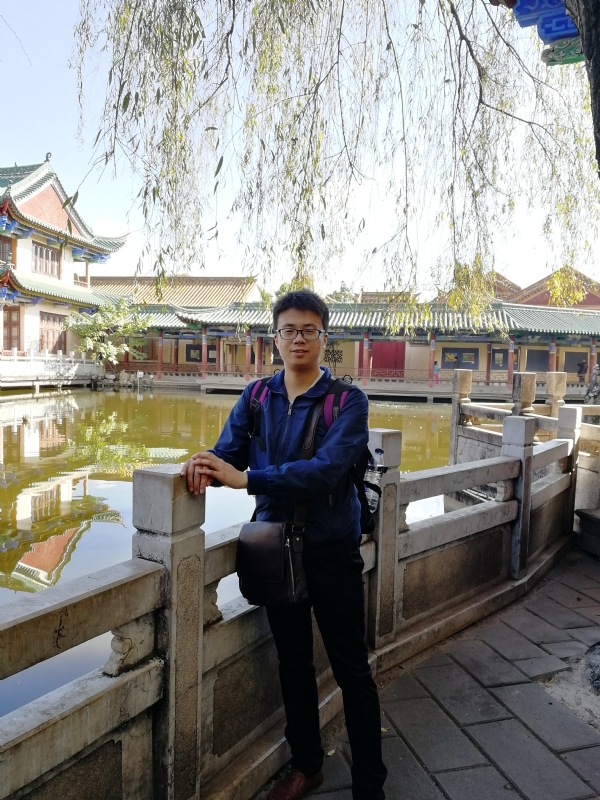 Lee的第一张照片--六盘水父母相亲团